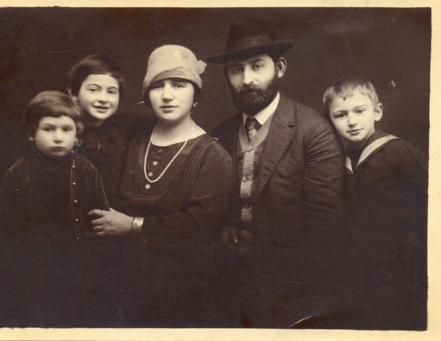 The Bruckstein Family in 1925. Image: Freddy Bruckstein's family archive.