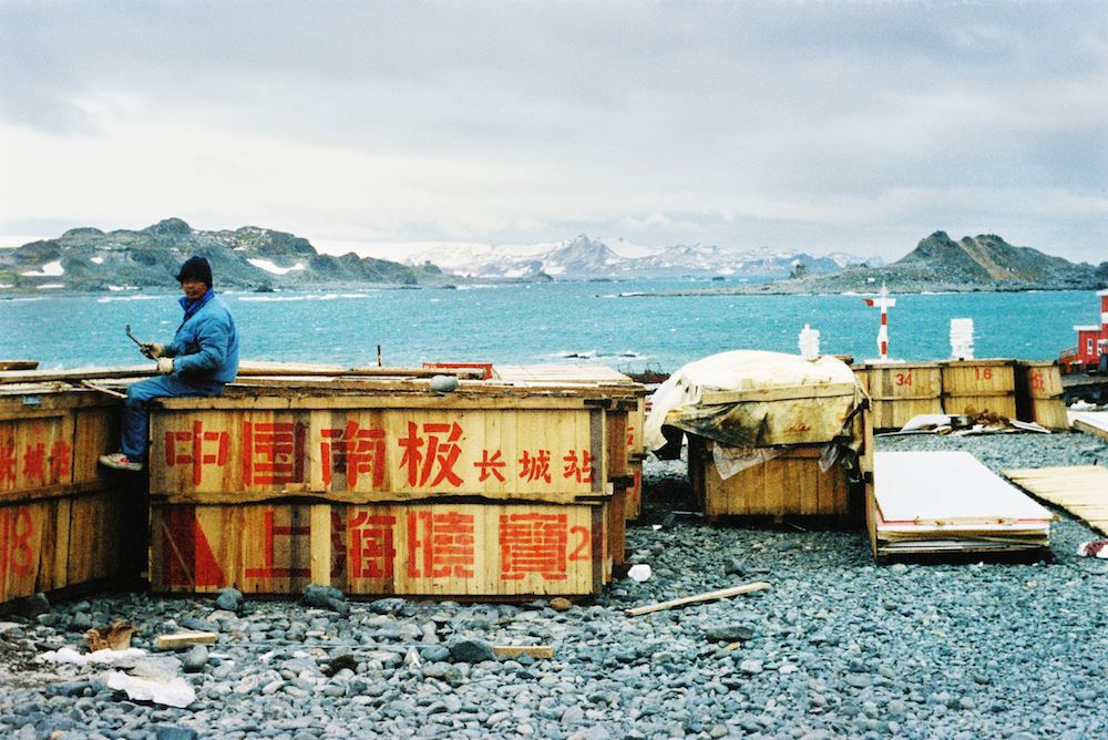 Beach at China’s Great Wall station, King George Island, 1996 (Image: Wendy Trusler)