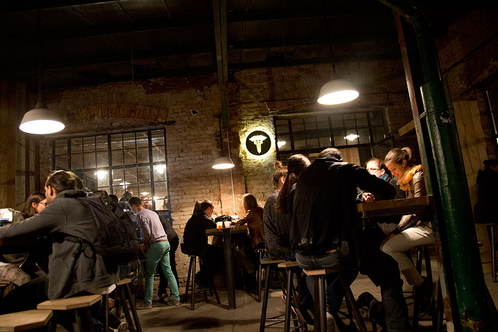 Élesztő craft beer bar