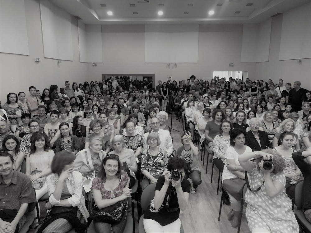The audience at one of Gospodinov's readings in Plovdiv, Bulgaria