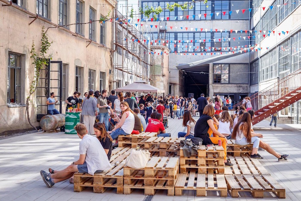 Fabrika