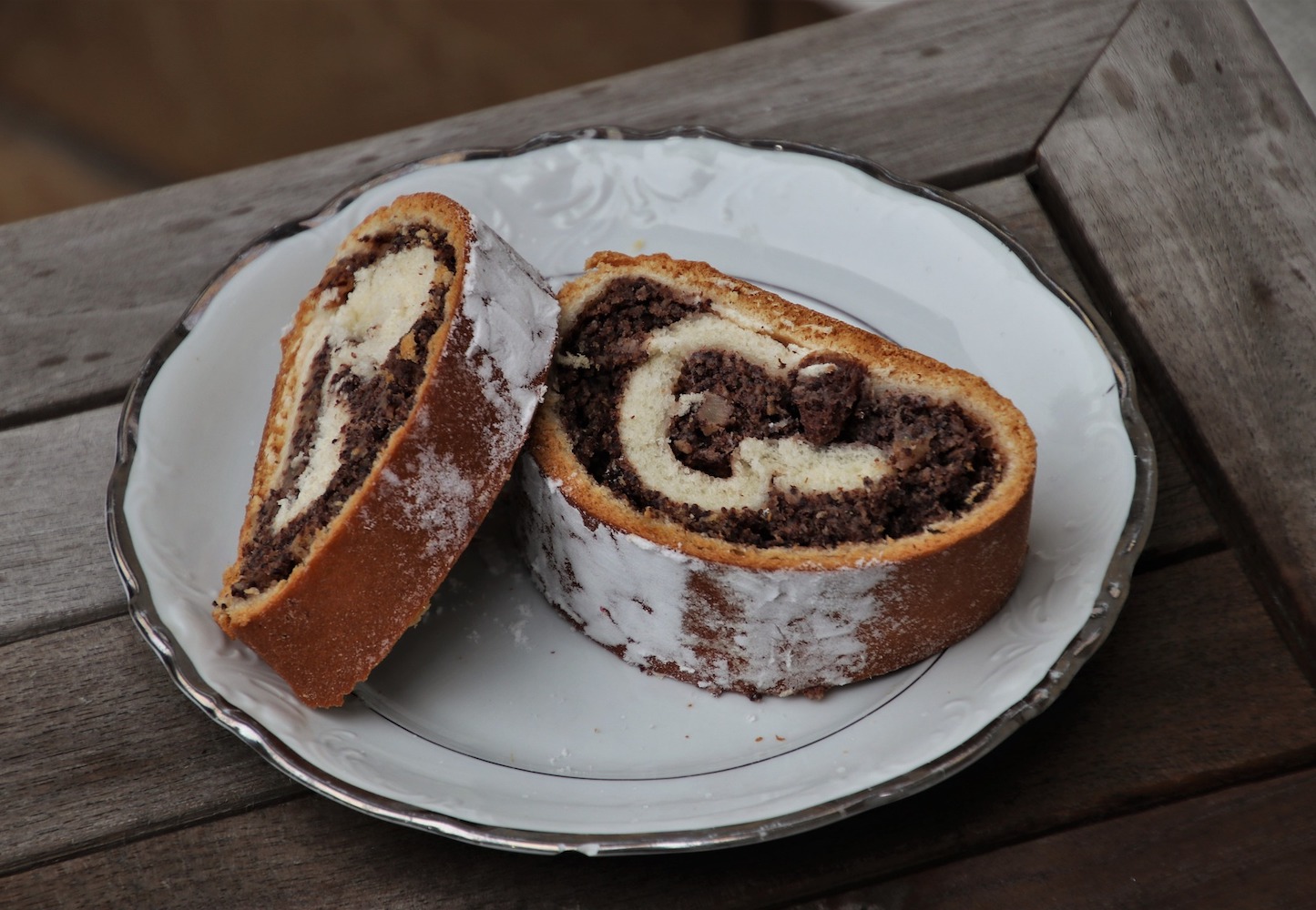 Add a Polish twist to your Christmas with this poppy seed cake recipe