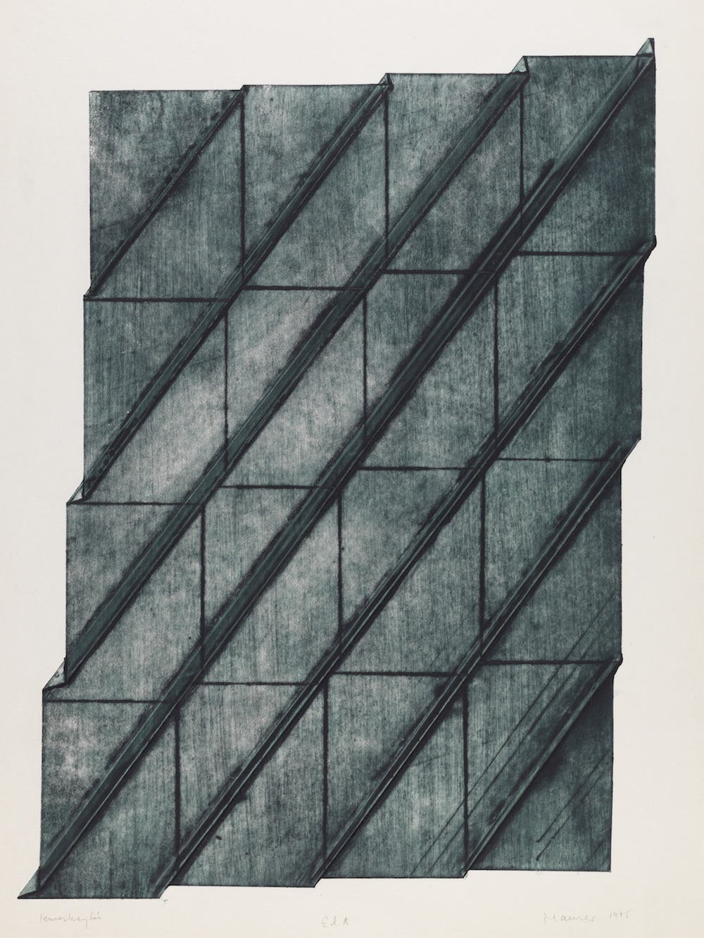 Seven Foldings, 1975. Photo: Vintage Galéria / András Bozsó