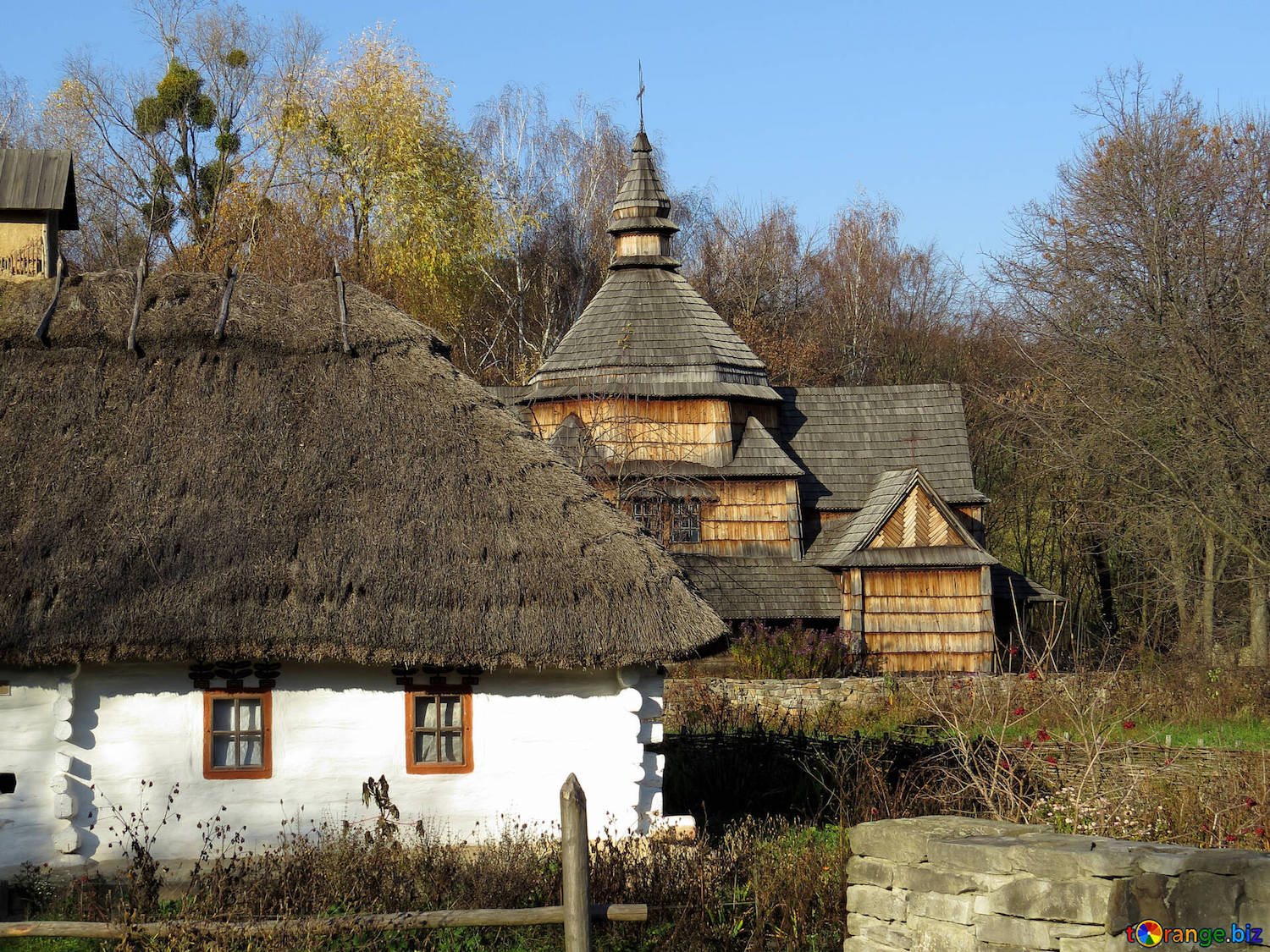 Ukrainian traditional village. Image: ©torange.biz via a CC license