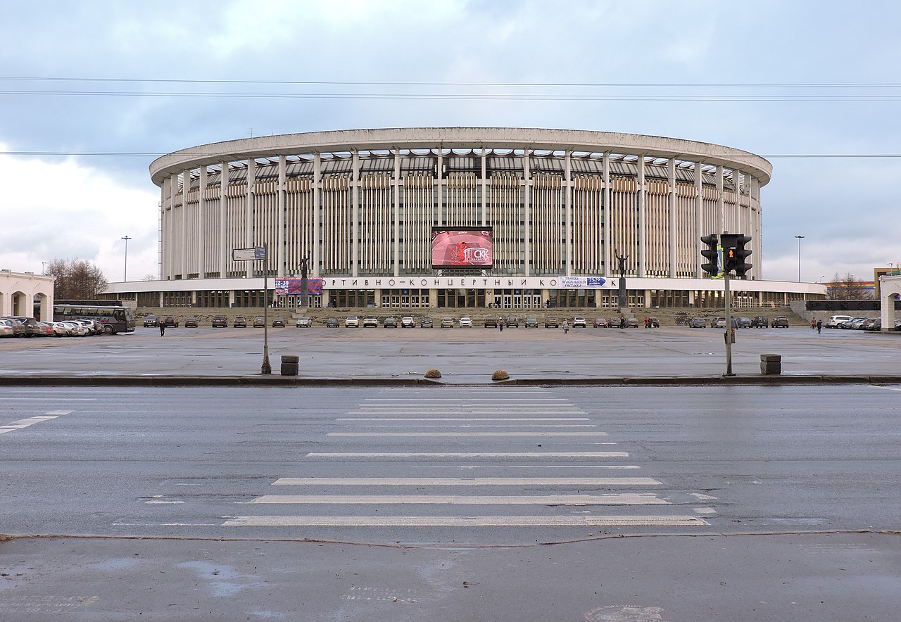 St Petersburg Sports Complex. Image: Monoklon under a CC license 4.0 via Wikimedia Commons