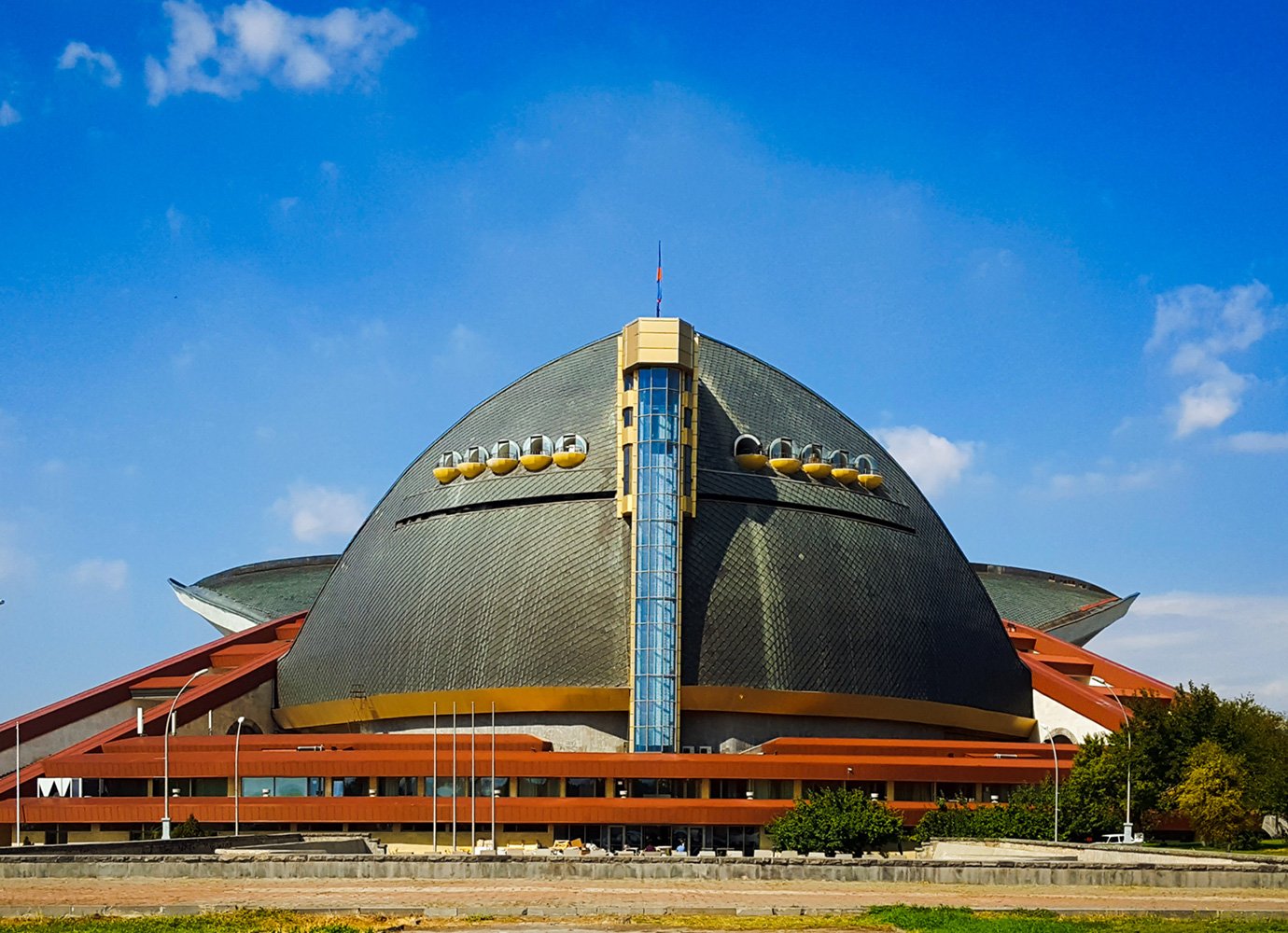 Eastern Bloc architecture: trailblazing churches and controversial city buildings | part 9