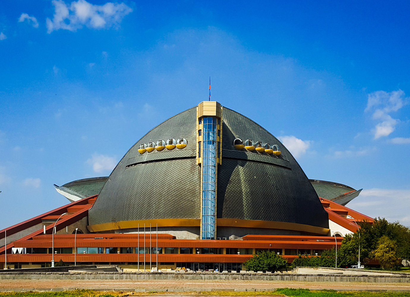 Eastern Bloc architecture: sci-fi cinemas | part 10