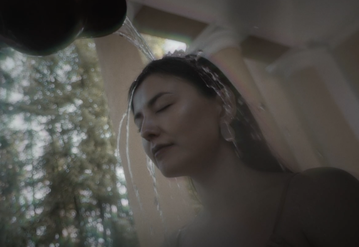 Can you believe? Watch Polish-Chinese musical artist Ai fen’s ethereal ode to the past year