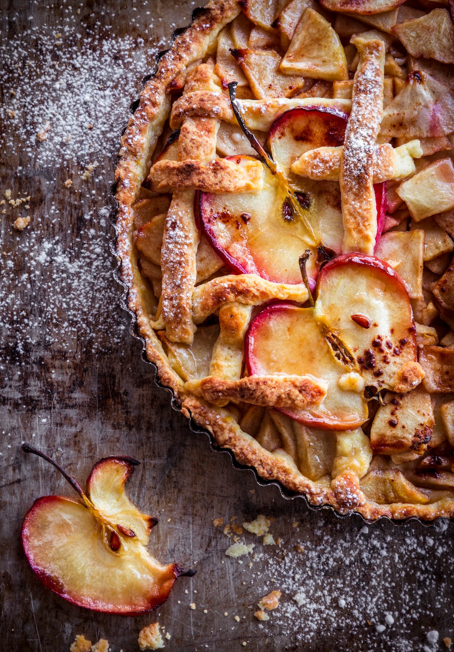 Apple in cake by Natalia Bogubowicz, Pink Lady® Food Photographer of the Year 2021