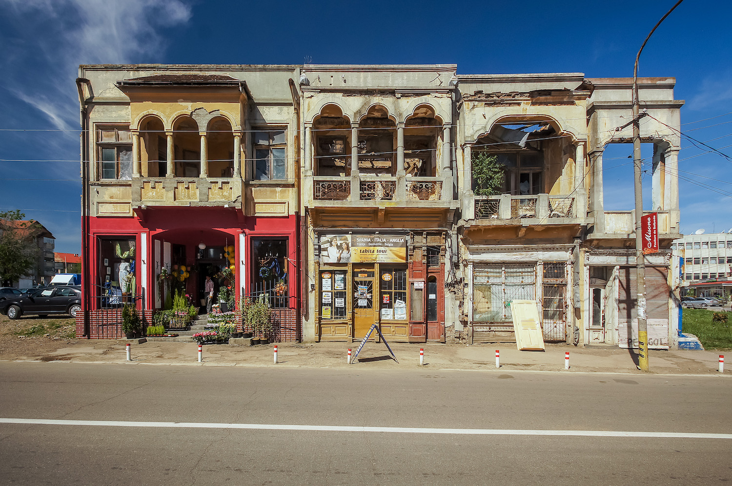 Dorohoi, shops in the central area. Image: Tudor Constantinescu