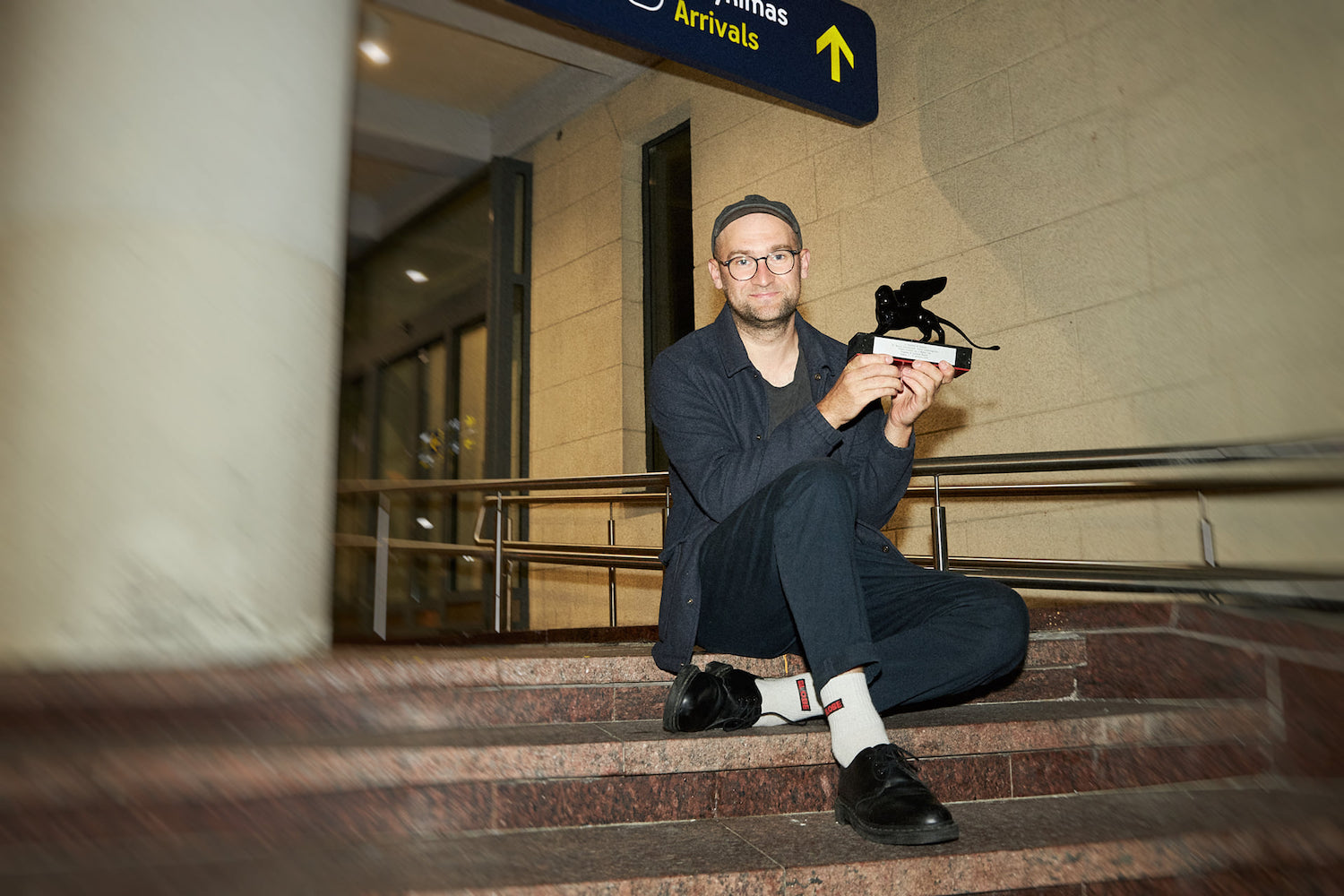 Laurynas Bareiša at Vilnius Airport. Credits: Piligrimai / Pilgrims via Facebook