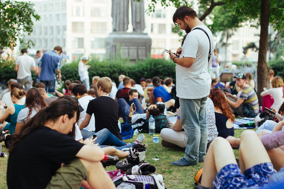 These Pokemon Go players in Moscow could be catching historical characters instead