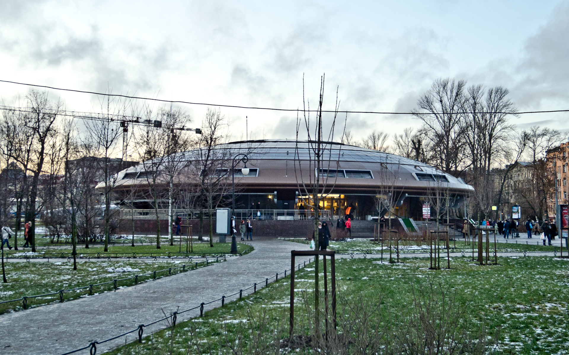Gorkovskaya Metro Station. Image Florestein/Wikipedia under a CC license 