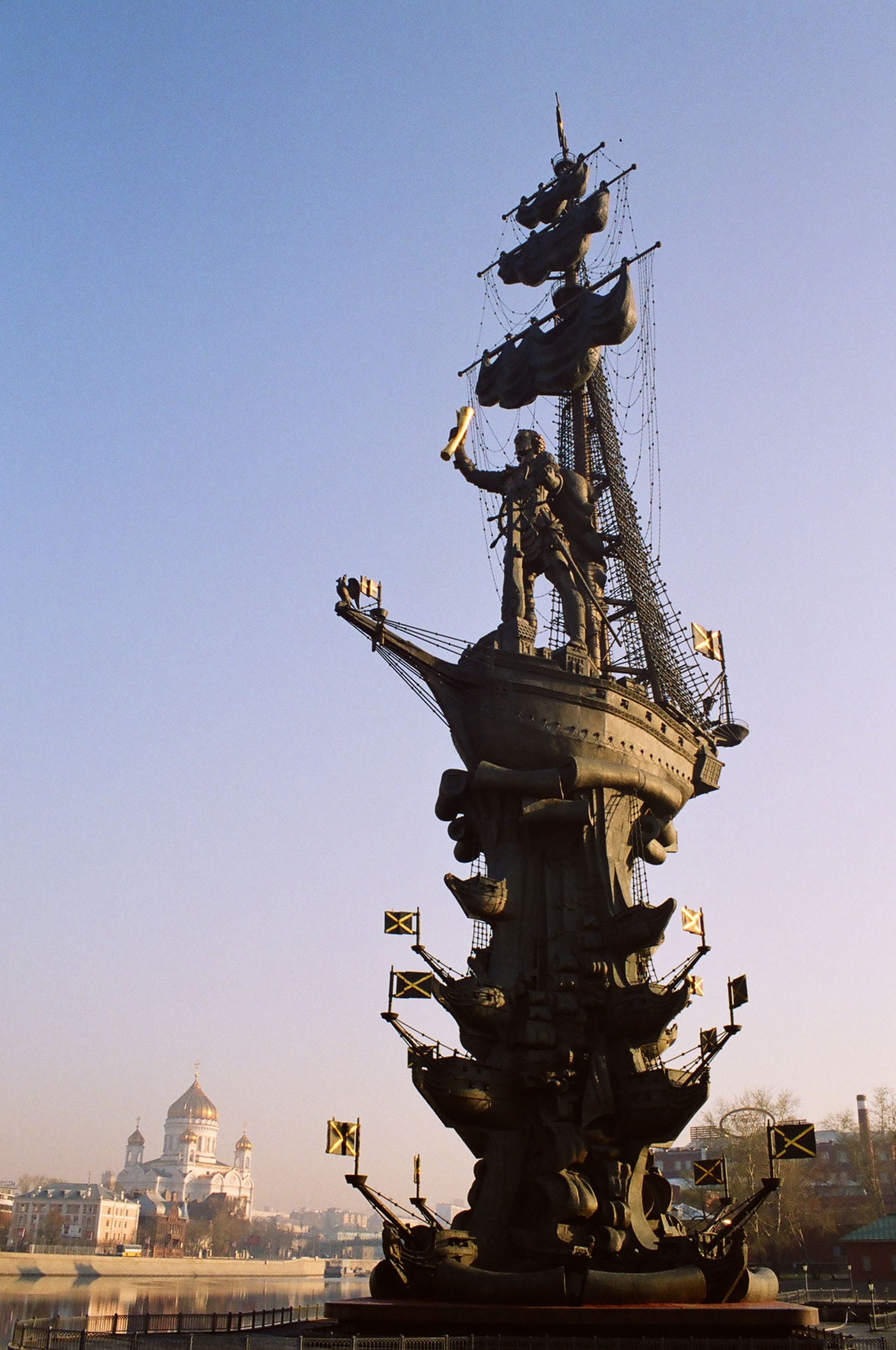 Peter the Great by Zurab Tsereteli. Photograph: yeowatzup under a CC licence.