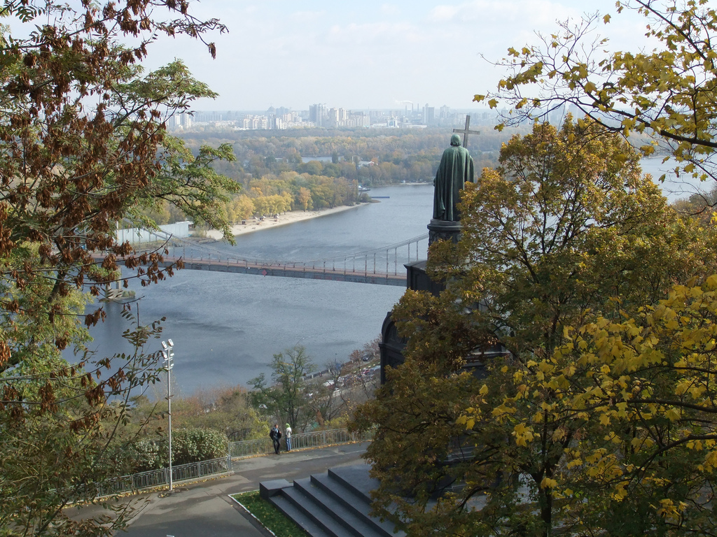 Volodymyr the Great overlooking Dnieper River in Kiev, Ukraine. Photograph: Peter Collins under a CC licence. 