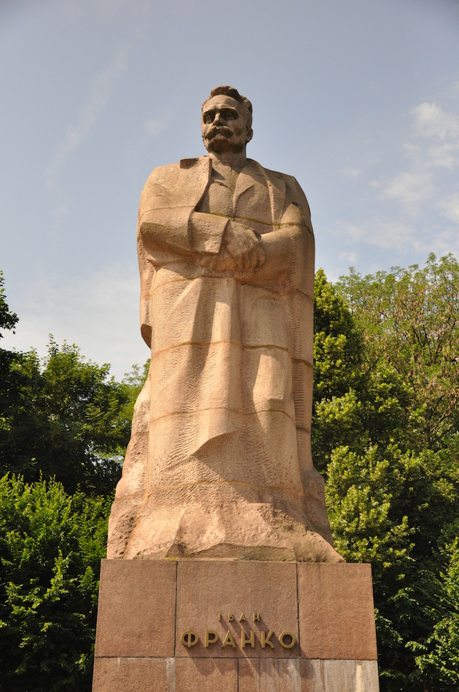 Ivan Franko statue, Lviv (Image: Jennifer Boyer under a CC licence)