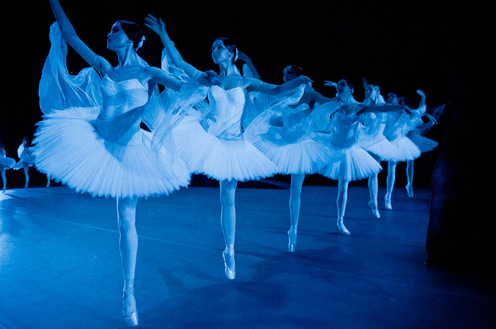  Performance of <em>La Bayadere</em> at the Bolshoi