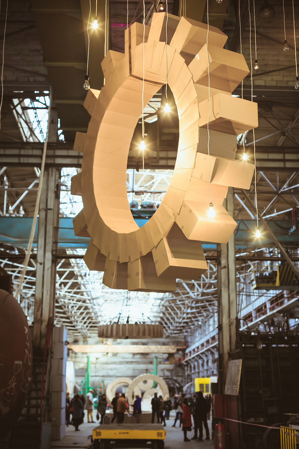 <em>Cogs</em> installation in the Uralkhimmash factory. Image: Aleksei Vatolin