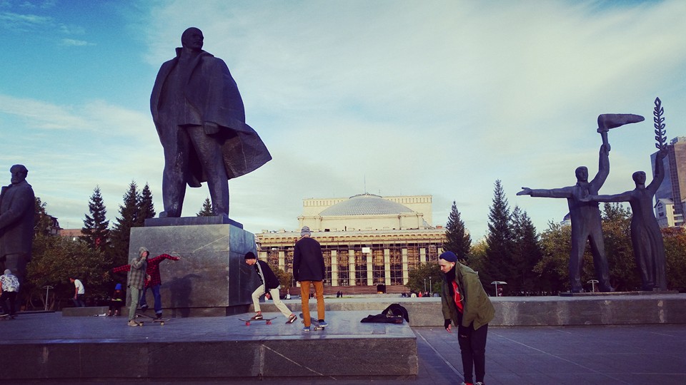 Lenin Square with Novosibirsk Opera and Ballet Theatre (Photo: Arthur House)