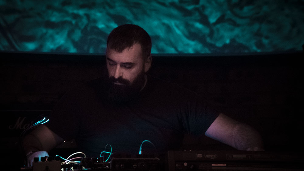 Rabih Beaini, Boiler Room Krasnoyarsk (Photo: Evgeniya Manerova)