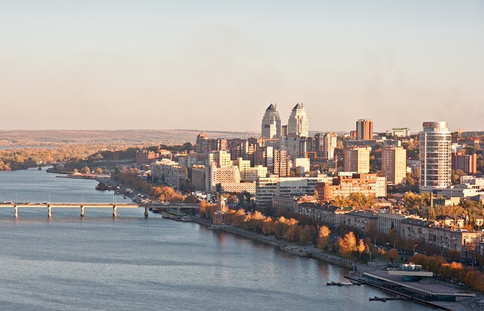  Dnipropetrovsk cityscape with the two Towers. Image: tov-tob under a CC licence