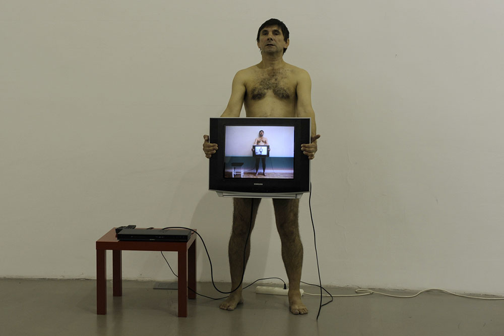 Sinisa Labrović, <em>Work (for Glory)</em> performance in Zagreb, (2012). Image: Jurana Hraste