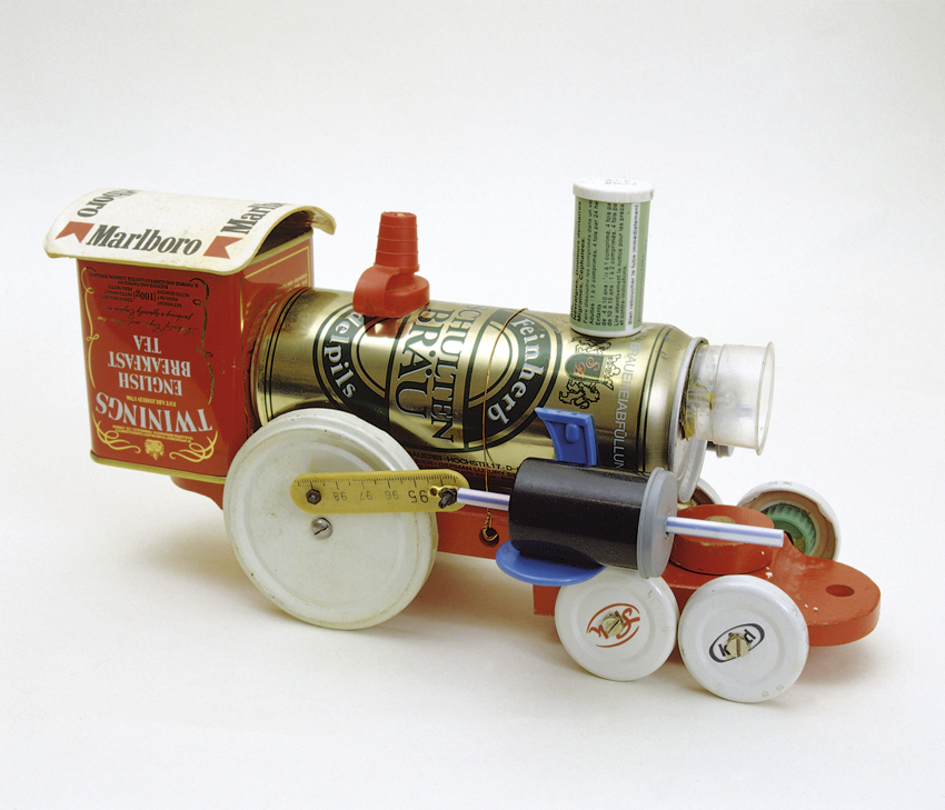 Toy train. Image Vladimir Arkhipov / FUEL Publishing in  <a href=