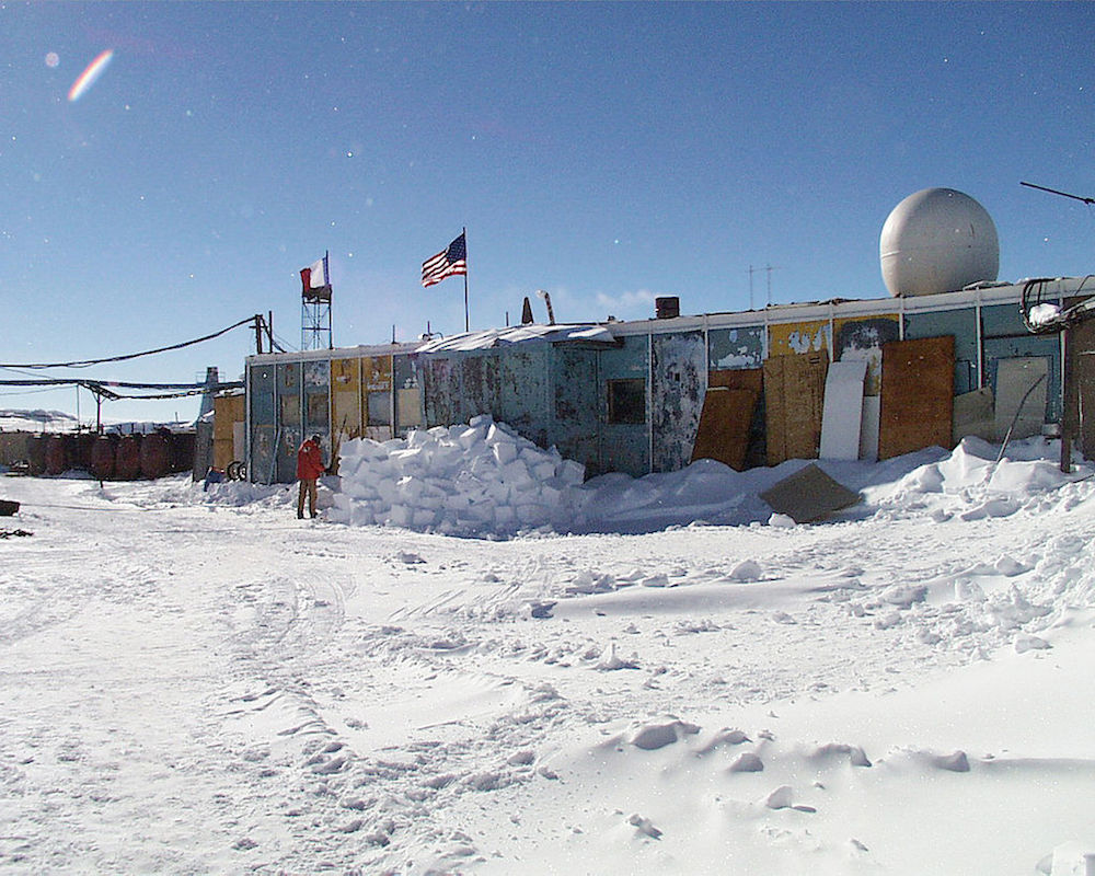 The Russian station Vostok, where a temperature of -89 degrees C was recorded in 1983. (Image: National Science Foundation/Josh Landis)