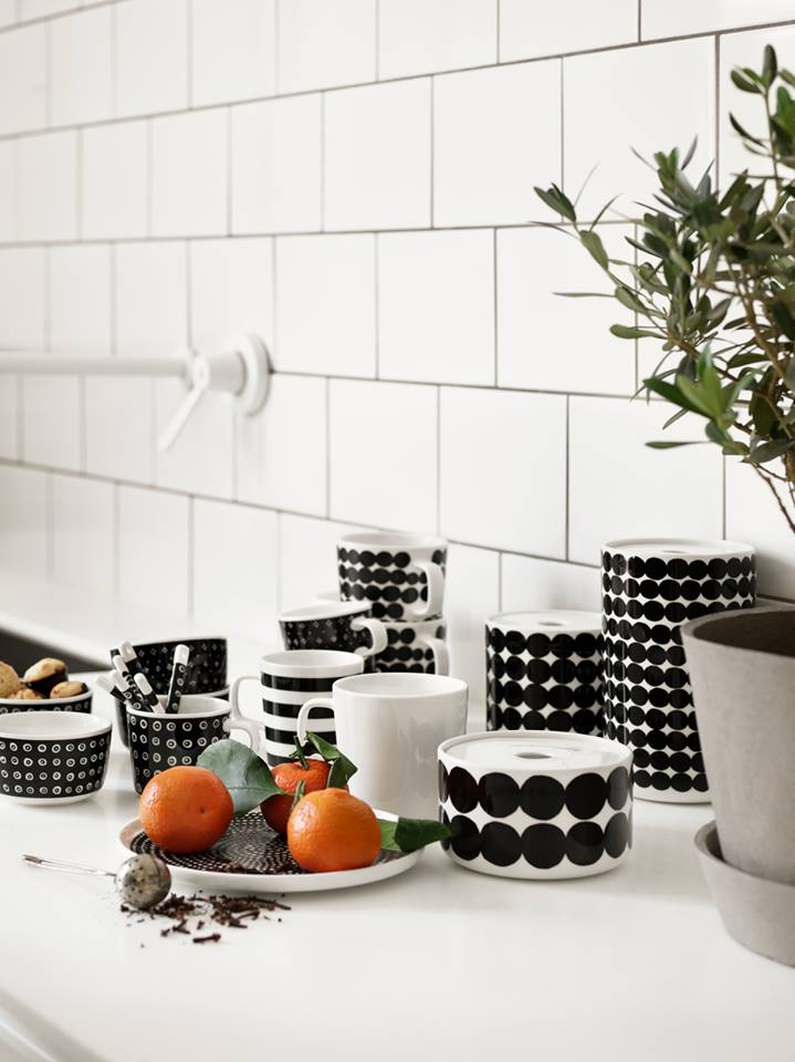 Marimekko kitchenware, Oiva Siirtolapuutarha range. Image: Marimekko / Facebook