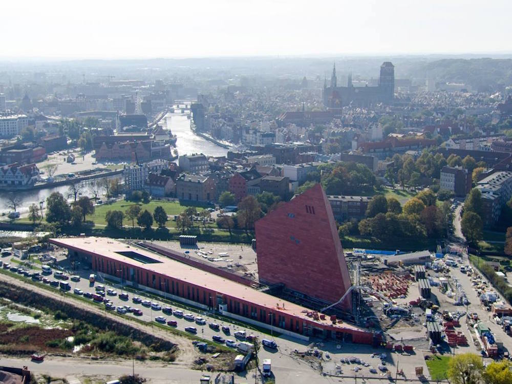 The Museum of the Second World War looking onto central Gdańsk Image: Muzeum II Wojny Światowej/Facebook