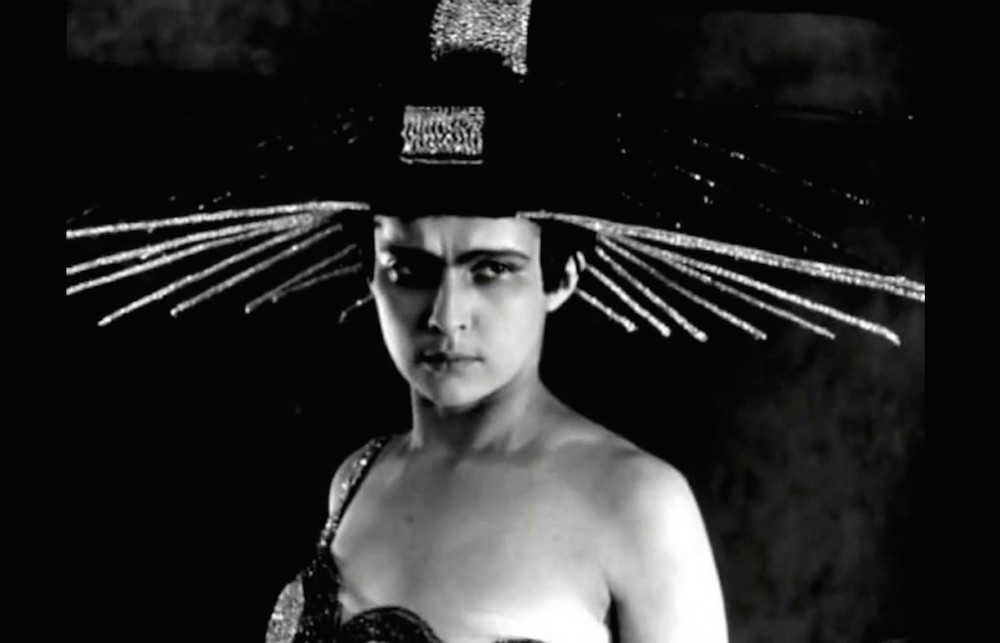 Yuliya Solntseva as <em>Aelita</em>, Queen of Mars in Yakov Protazanov’s 1924 film of the same name