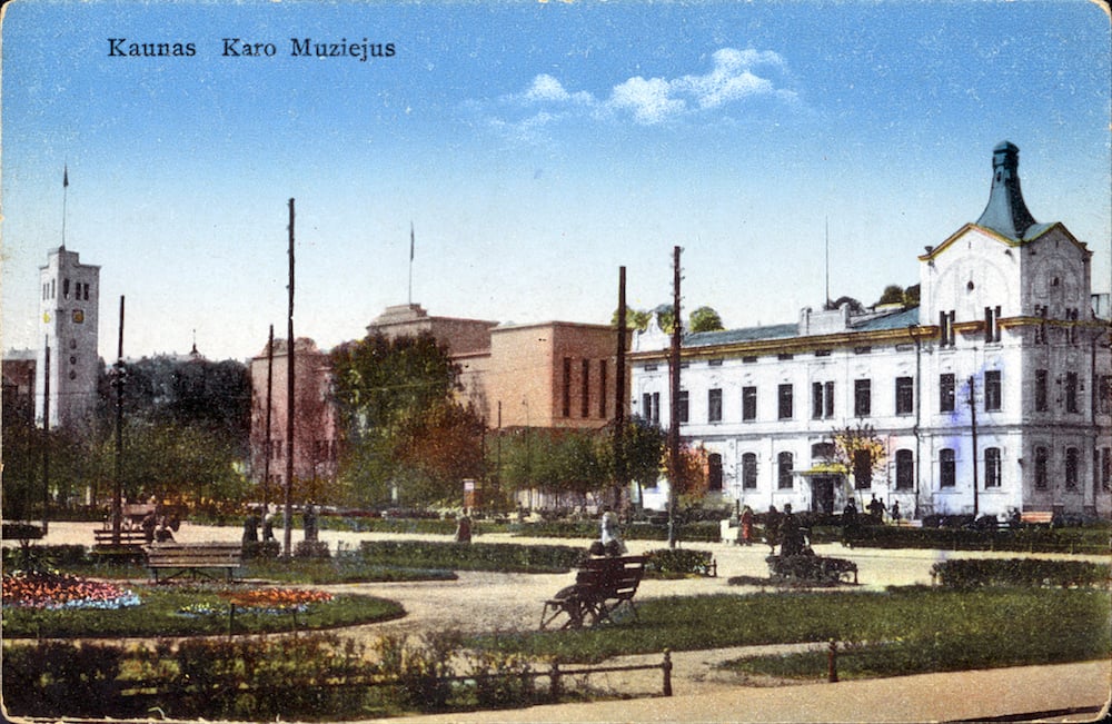 Historical postcard showing the Vytautas the Great Museum of War (image: elem under a CC licence)