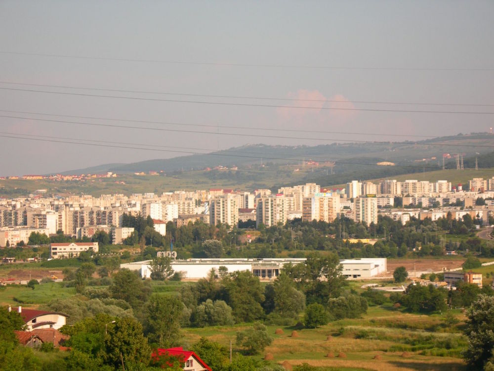 Ceaușescu-era housing blocks. Image: Razvan Antonescu under a CC licence