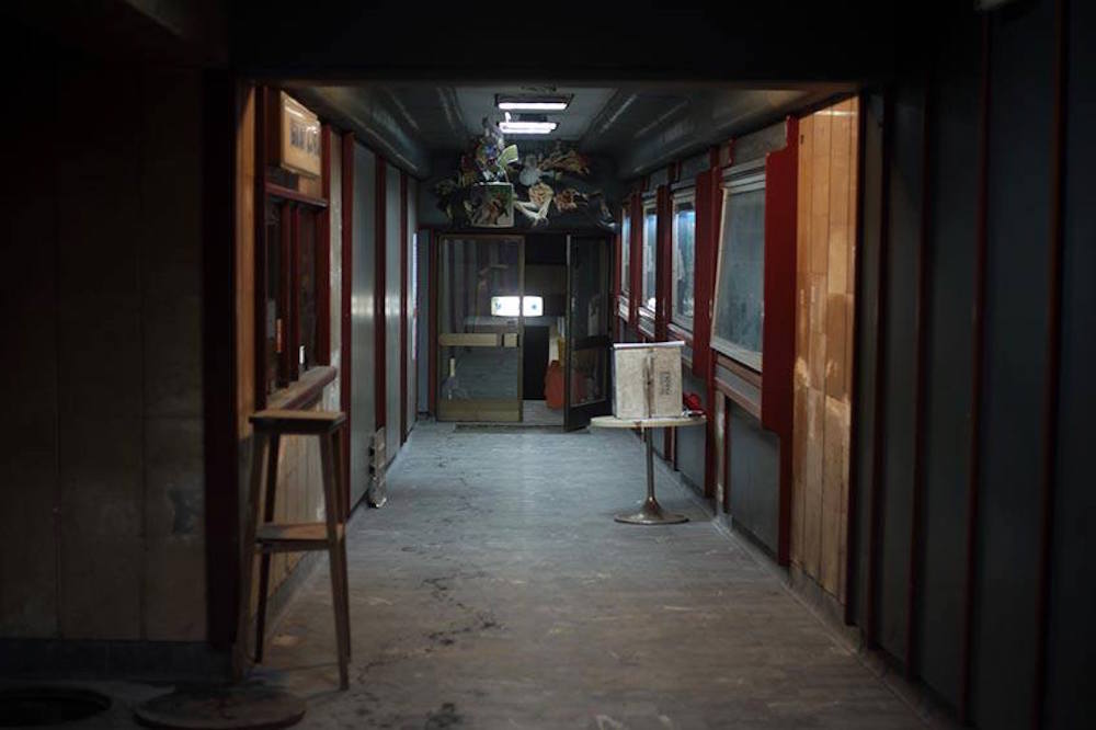 Inside Zvezda cinema during the occupation. Image: Before After/FB. 