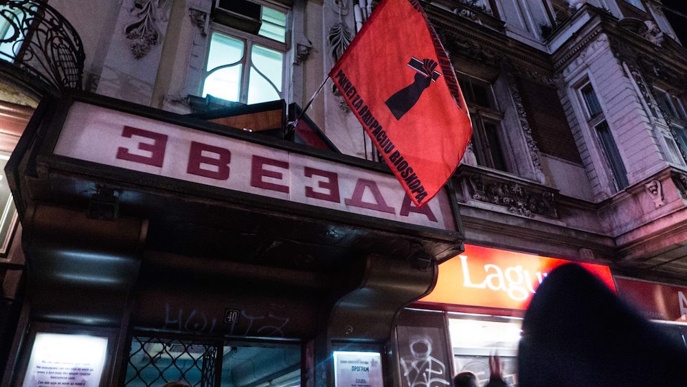 Zvezda cinema under occupation, 2014. The banner reads: 