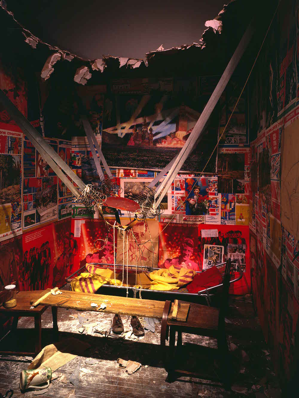 <em>The Man Who Flew Into Space From His Apartment</em> (1985) by Ilya Kabakov, on display at Tate Modern
