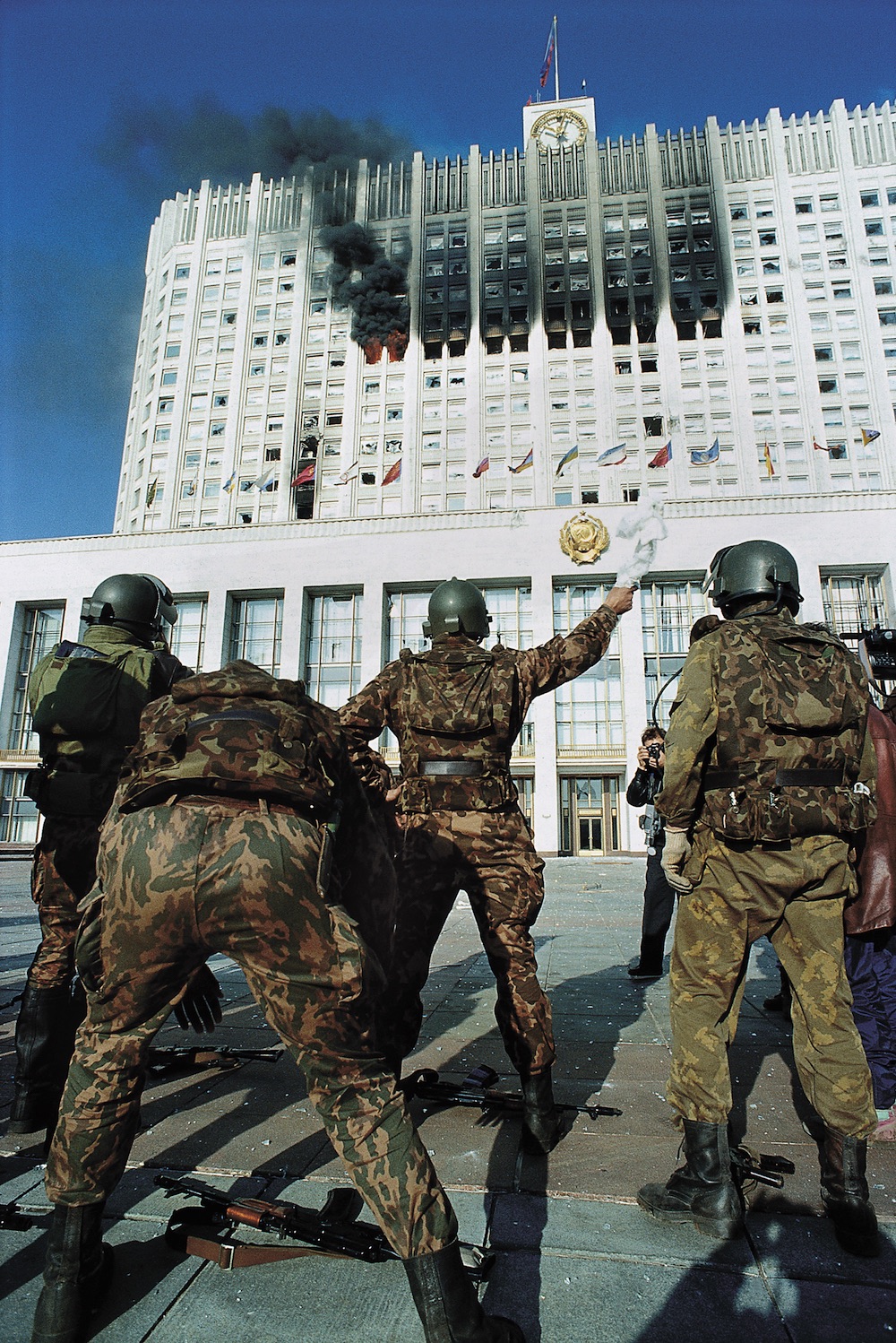 The bombardment of the parliament building in October 1993