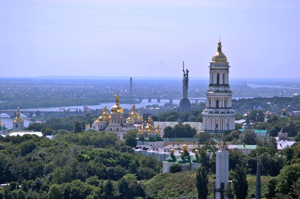 The Rodina-Mat statue overlooking Kiev. Image: Andriy155 under a CC licence