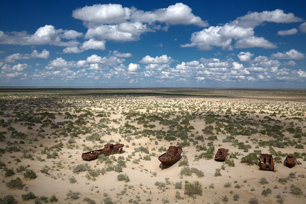 The desertification of the Aral Sea is one of the gravest environmental disasters of the 20th century. Image: Stihia Festival