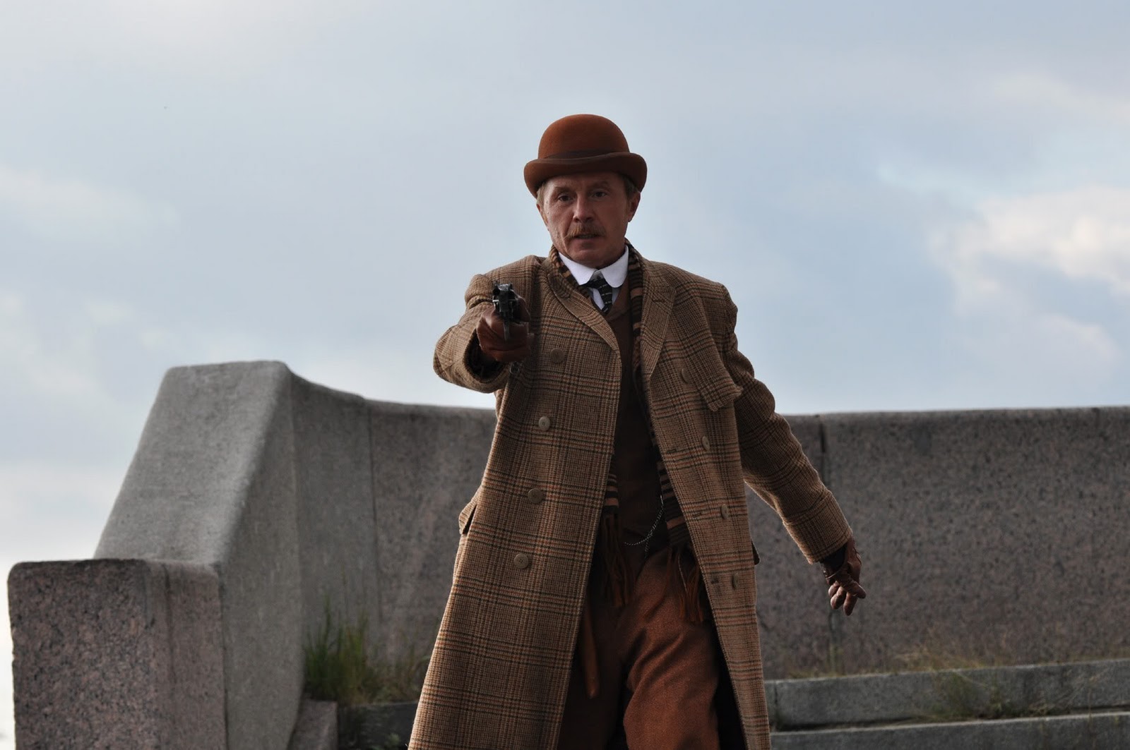 Andrei Panin as Dr Watson in <i>221b Baker Street</i>, the latest Russian version of the Holmes stories