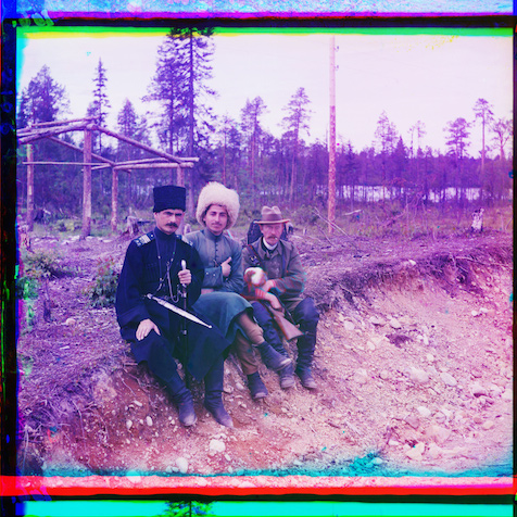 Self-portrait of Prokudin-Gorsky (far right), Murman, 1915