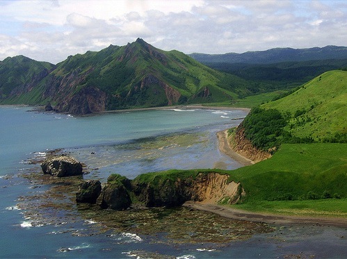 Zhdanko Ridge from a helicopter. Photograph: Wikimedia Commona