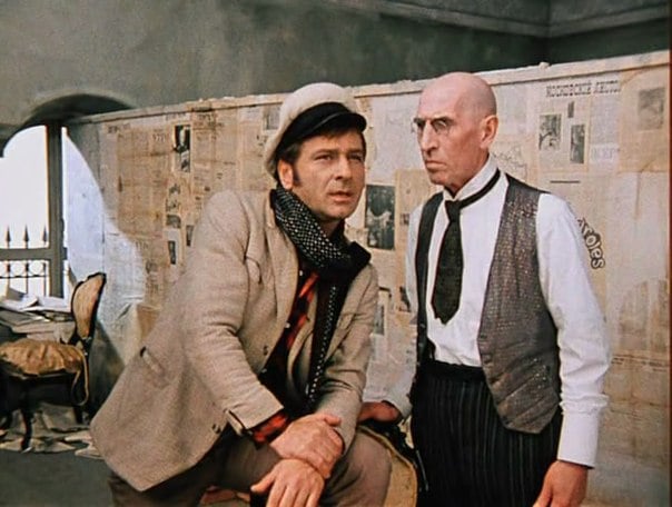 Archil Gomiashvili (left) as Ostap Bender in The Twelve Chairs (1971)