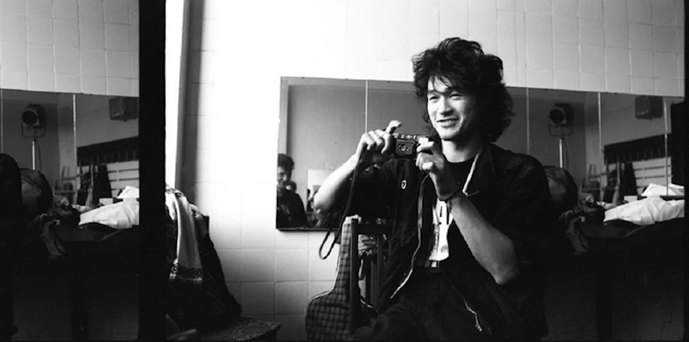 Viktor Tsoi, photographed by Igor Moukhan in 1987. Image: Histolines / Facebook 