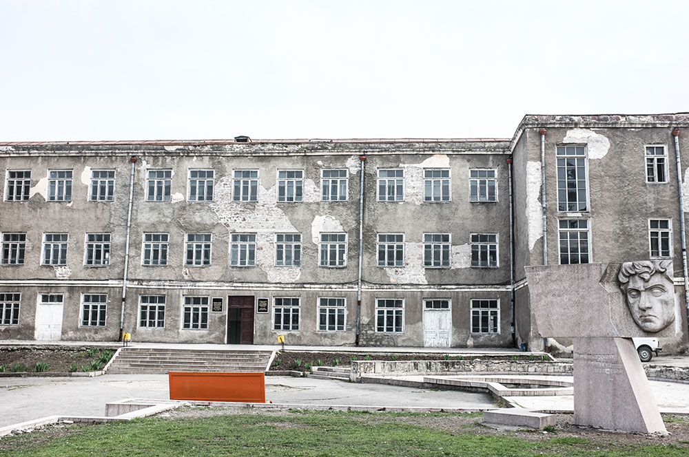 School (Stepanakert, Nagorno-Karabakh)
