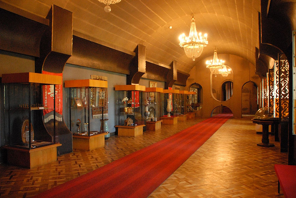 A hall in the Stalin Museum displaying a range of gifts donated by foreign leaders and well-known Communists to Stalin during his lifetime. Image: Guram Tsibakhashvili