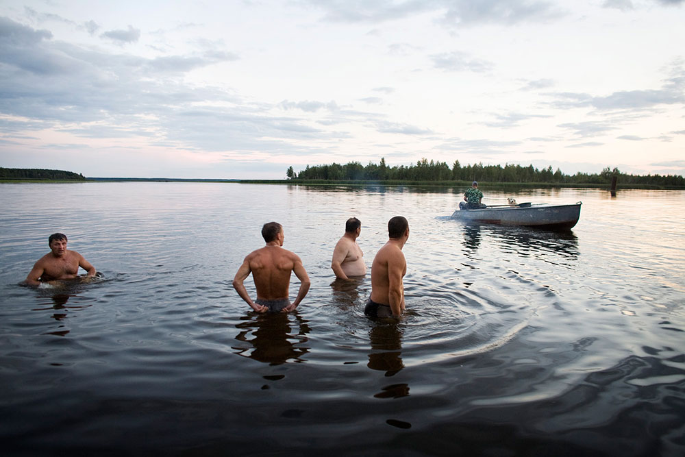 Chernobyl Riviera (2005-2007) from Post-atomic by Donald Weber