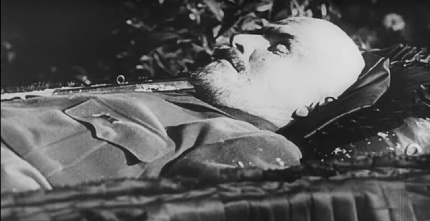 lenin dead body