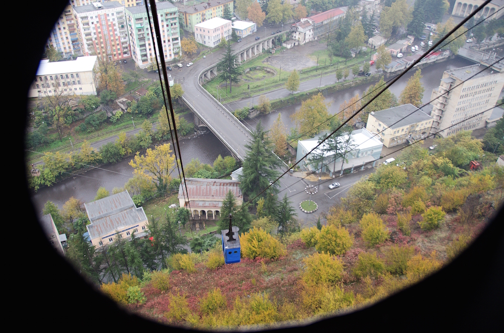 Looking down onto Chiatura from one of its “vintage” cable cars. Image: Honza Pernica under a CC licence