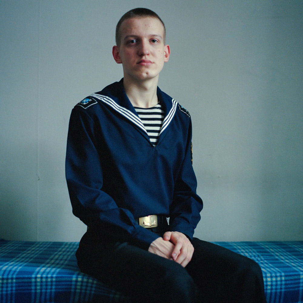 Murmansk-local, Vlad plans to become a sailor